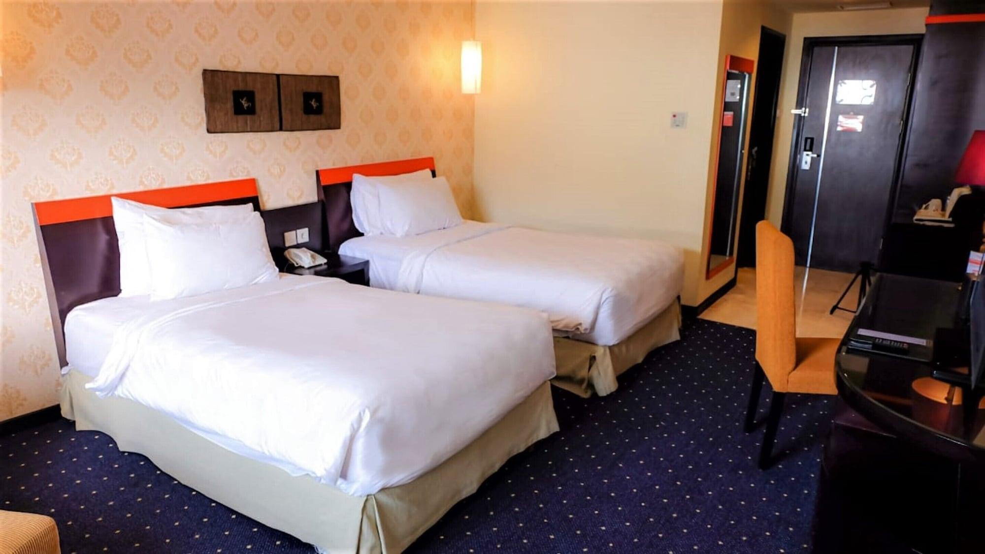 สวิส เบลโฮเต็ล สิเล ปาลู Hotel ภายนอก รูปภาพ