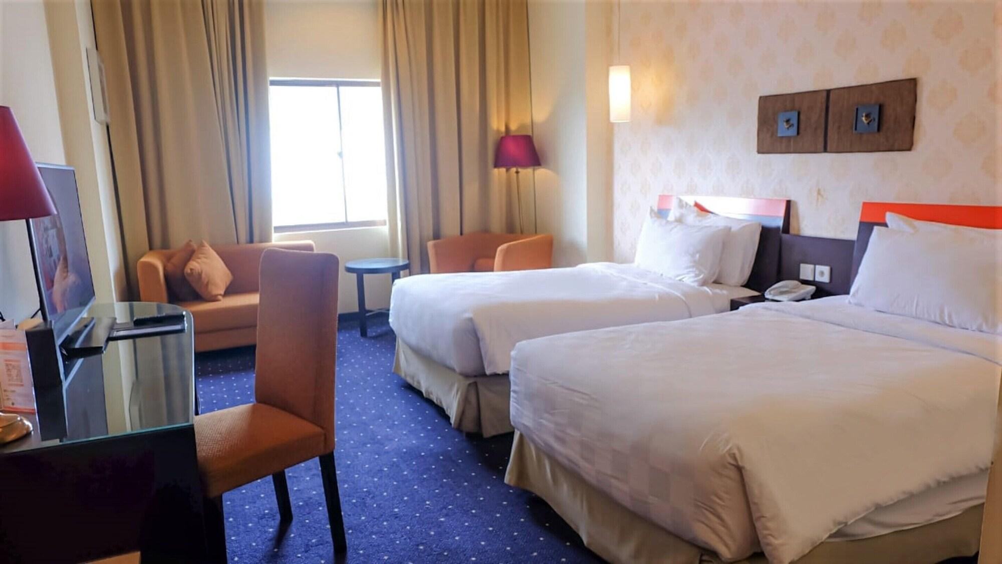 สวิส เบลโฮเต็ล สิเล ปาลู Hotel ภายนอก รูปภาพ