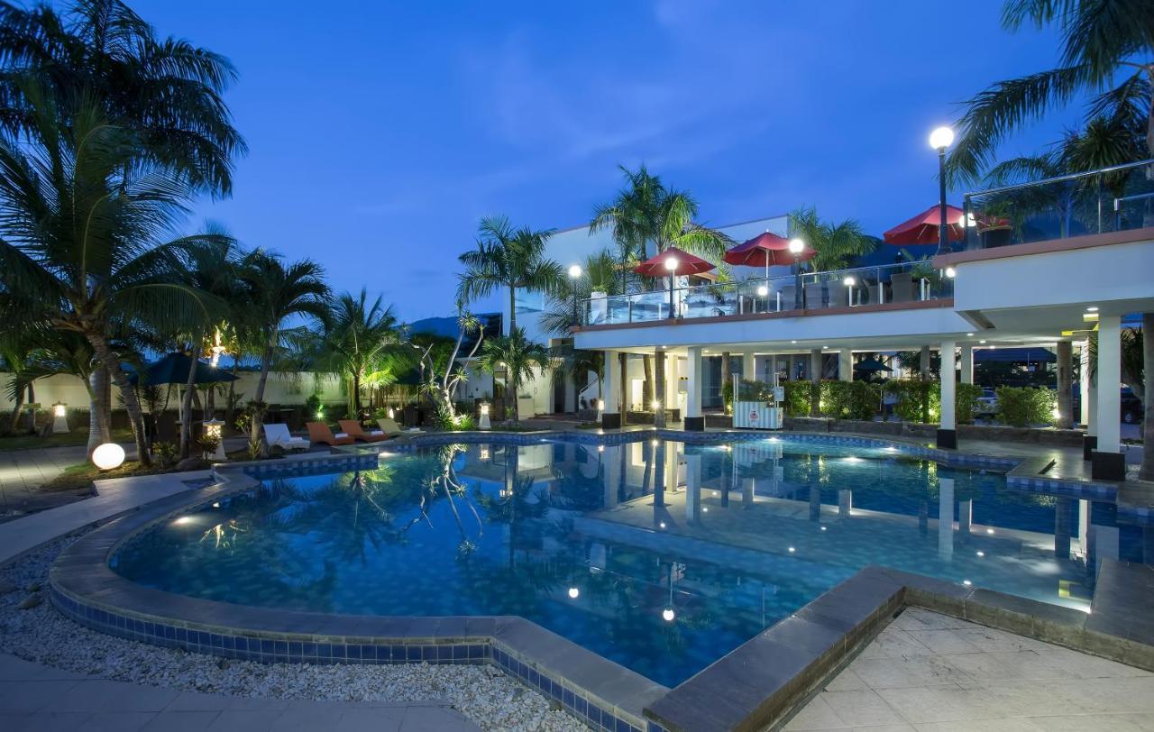 สวิส เบลโฮเต็ล สิเล ปาลู Hotel ภายนอก รูปภาพ