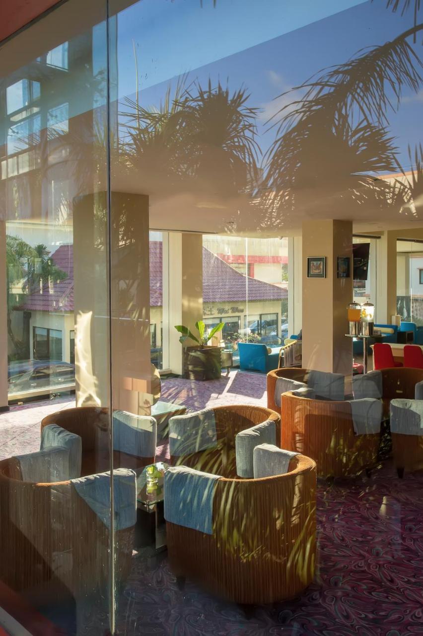 สวิส เบลโฮเต็ล สิเล ปาลู Hotel ภายนอก รูปภาพ